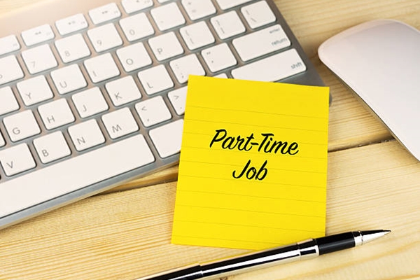 Tìm việc làm part-time tại Hà Nội cần tránh xa các tin tuyển dụng việc nhẹ lương cao