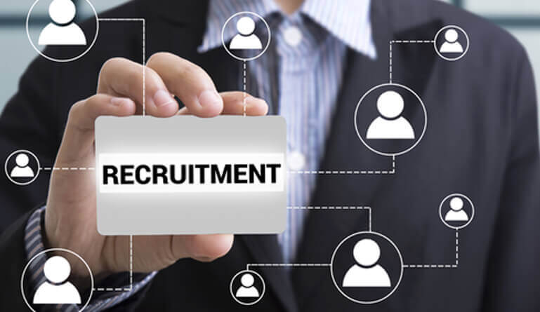 Ưu điểm và nhược điểm của E - Recruitment là gì?